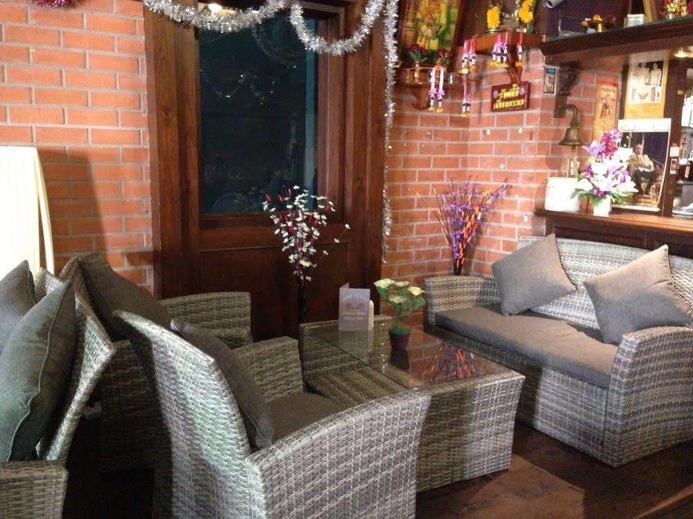 The Irish Clock Hotel Udon Thani Exterior photo